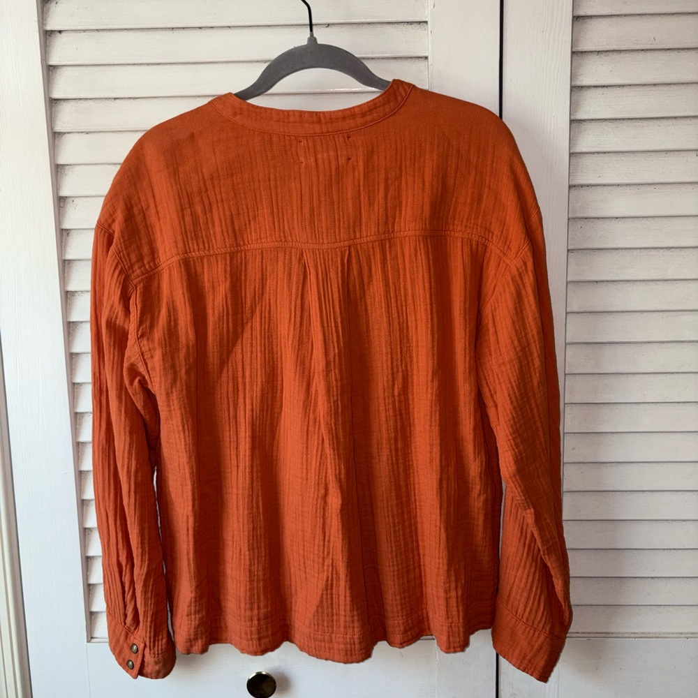 Xirena Gauze Cotton Top Medium Orange Boho Button Front Relaxed USA Made - Picture 5 of 6
